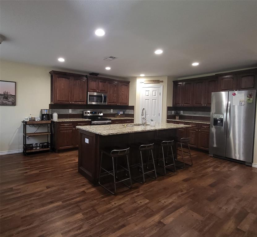 Listing view 3
