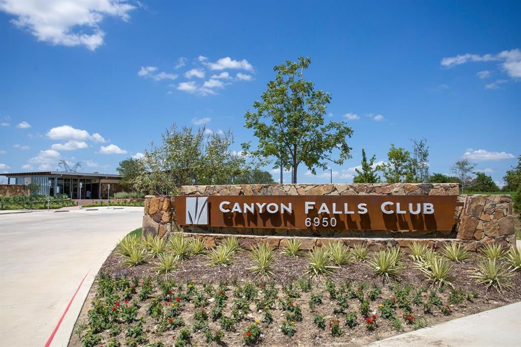 Canyon Falls Flower Mound Highland Homes Best Flower Site