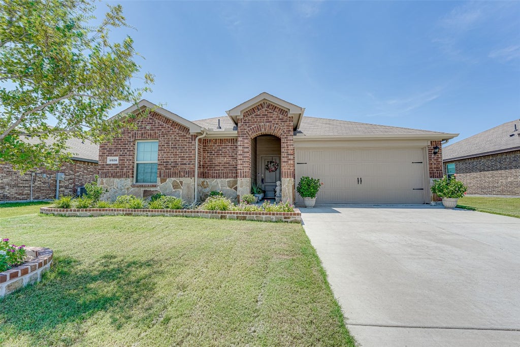 2924 Beau Daniel Dr, Royse City, TX 75189, MLS# 20319978