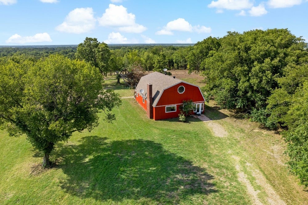 8519 Farm Road 128, Ben Franklin, TX 75415 - MLS# 20421526 - Coldwell ...