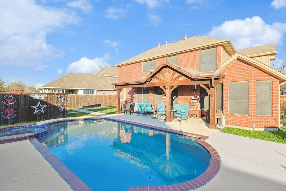 2907 Yukon Drive, Corinth, TX 76210 MLS 20567966 Coldwell Banker