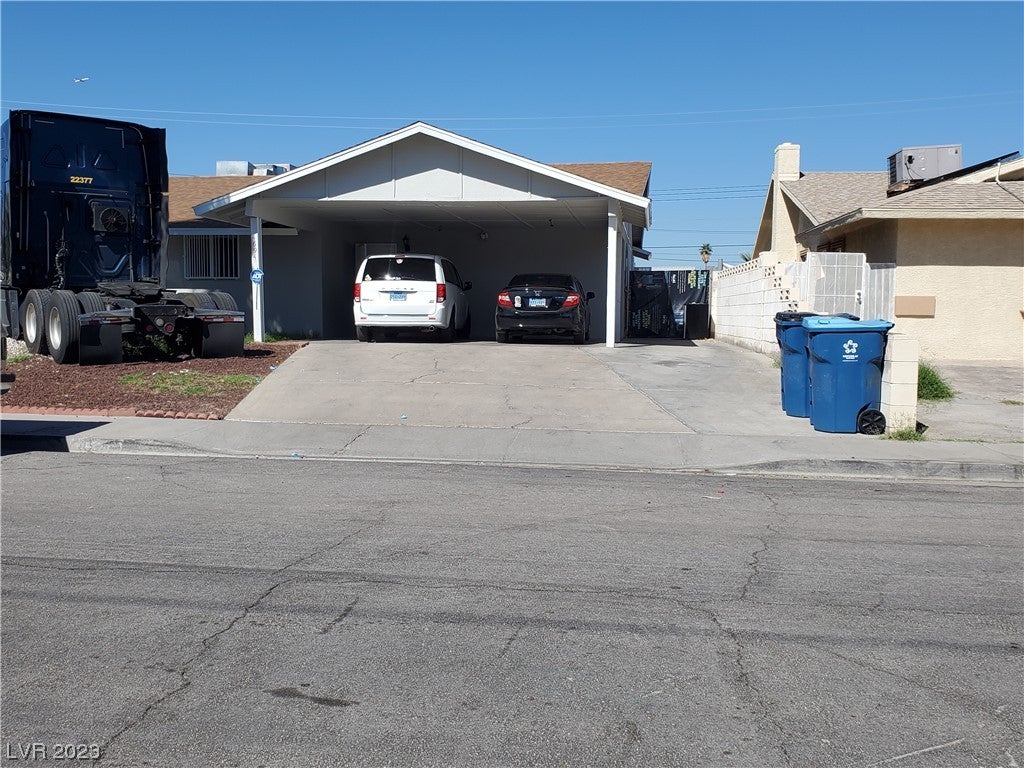 4736 S Mojave Road, Las Vegas, NV 89121 - MLS# 2542049 - Coldwell Banker