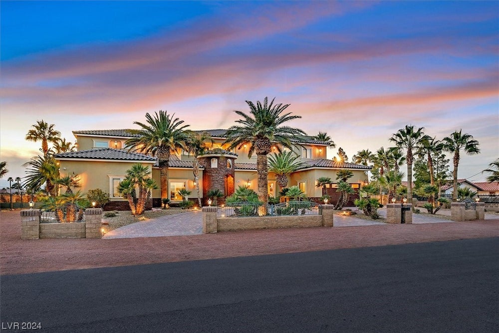 7445 Schuster Street, Las Vegas, NV 89139 MLS 2561137 Coldwell Banker