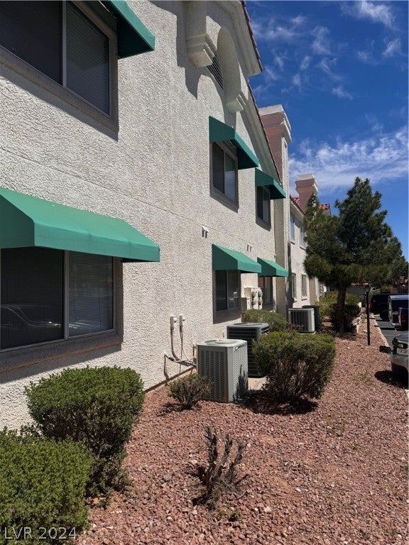 7810 Tenshaw Avenue 102, Las Vegas, NV 89145 MLS 2574714 Coldwell