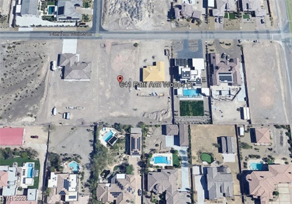 641 Patti Ann Woods Drive, Henderson, NV 89002 - MLS# 2607456 ...