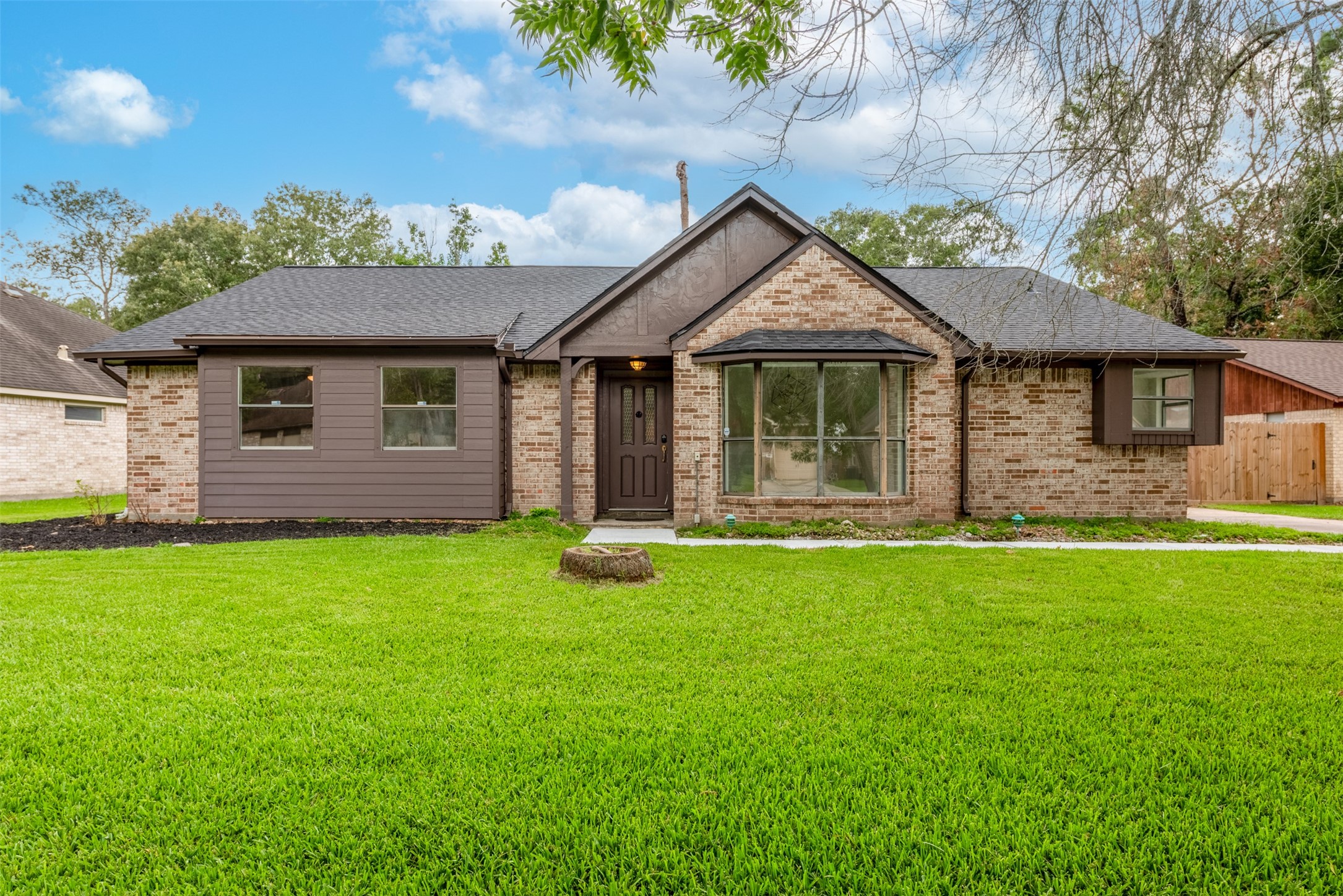 1818 Chart Drive, Crosby, TX 77532 - MLS# 12516939 - Coldwell Banker