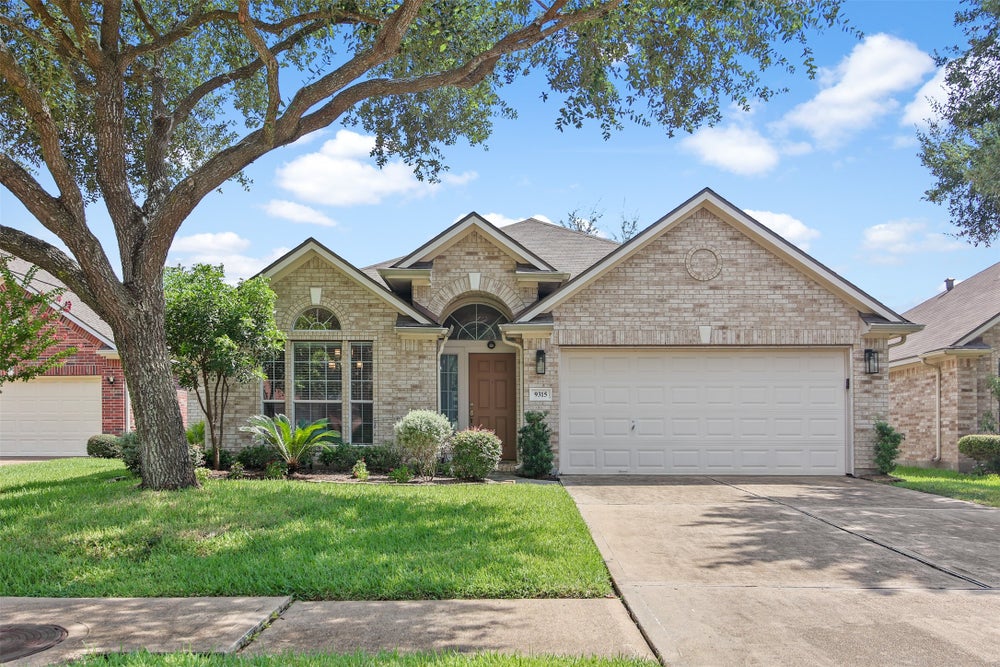 9315 Gablewinn Court, Houston, TX 77070 - MLS# 28713875 - Coldwell Banker