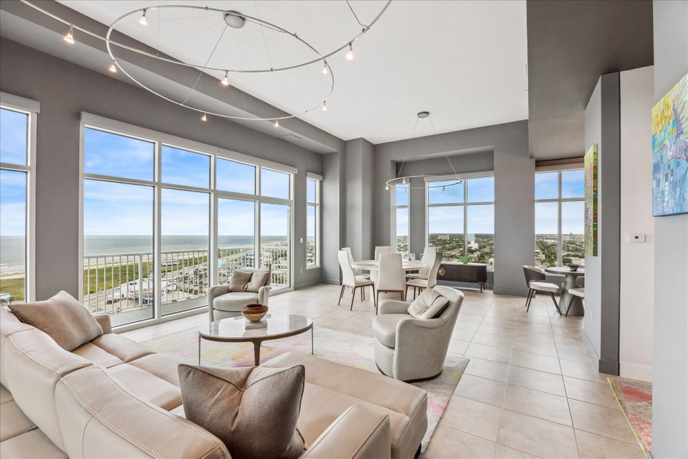 PROJECT APARTMENT TOUR WHAT DOES THE INSIDE ... - YouTube