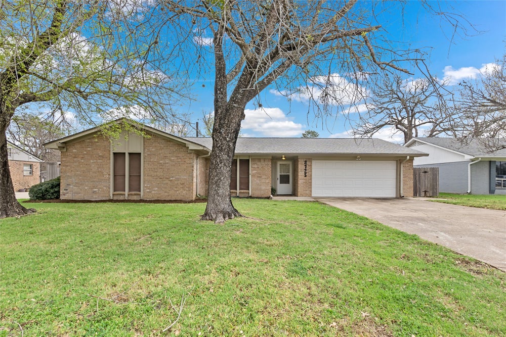 2725 Brothers Boulevard, College Station, TX 77845 MLS 89796978