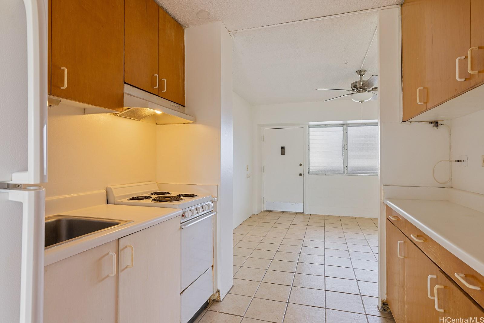 1805 Poki St #702, Honolulu, HI 96822, MLS# 202324080