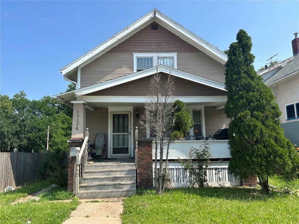 1734 Mount Vernon Road Se, Cedar Rapids, IA 52403 MLS 2404757