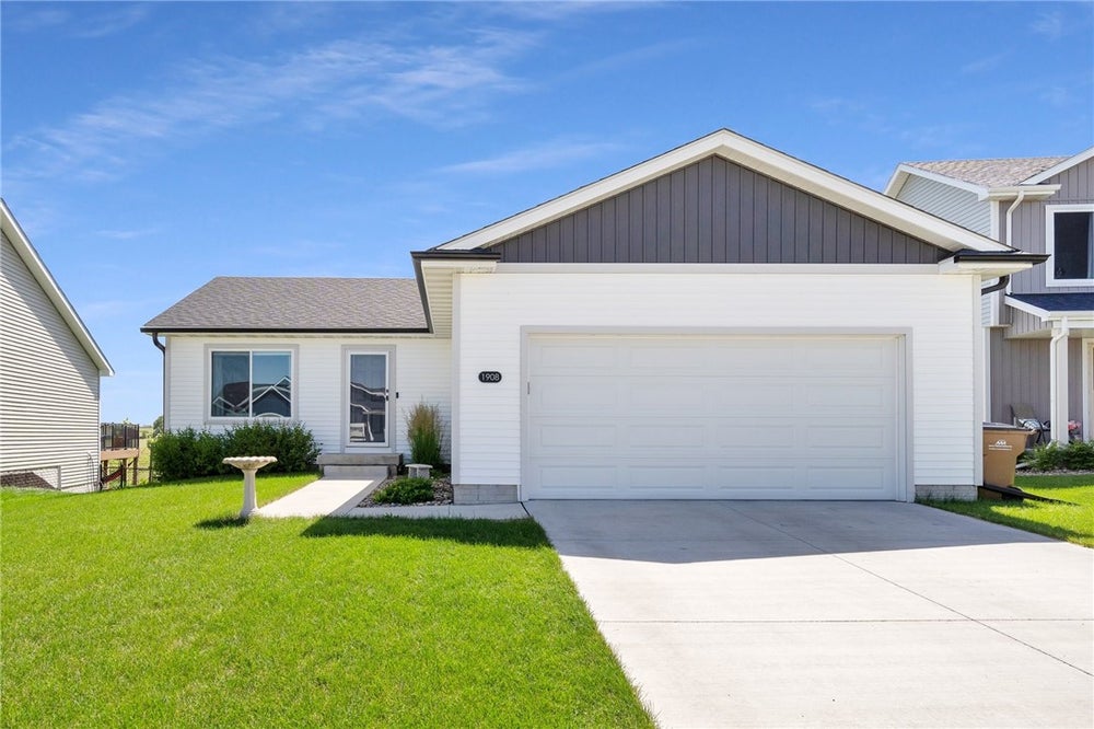 1908 17th Street Se, Altoona, IA 50009 MLS 696098 Coldwell Banker