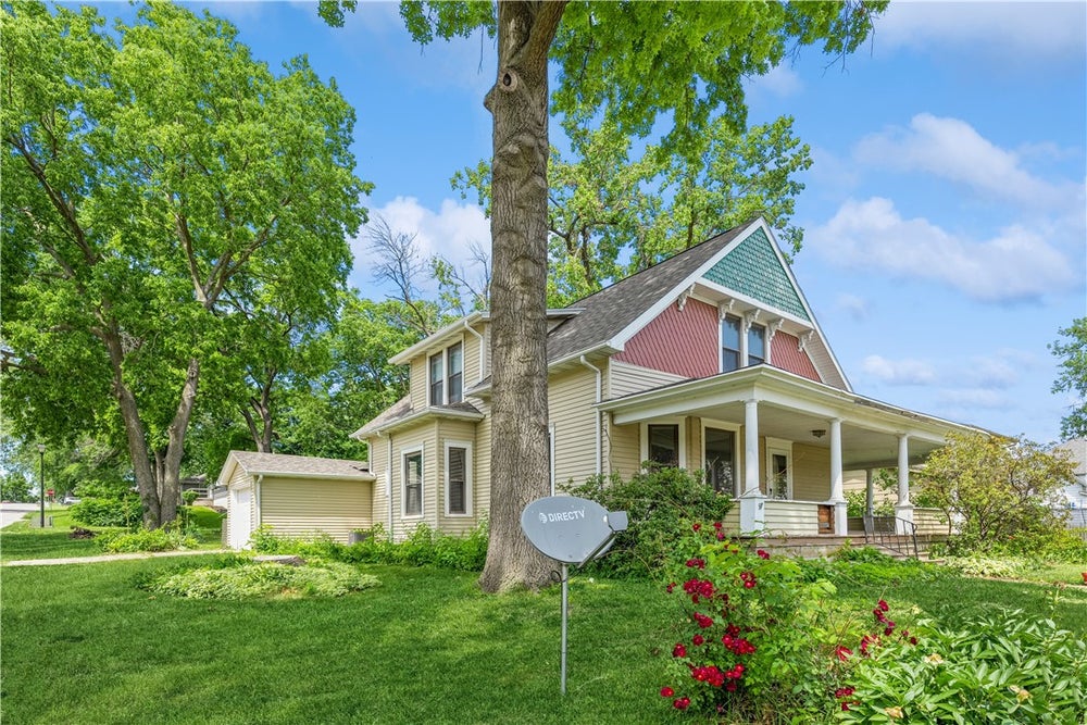 235 Main Street, Carlisle, IA 50047 MLS 696606 Coldwell Banker