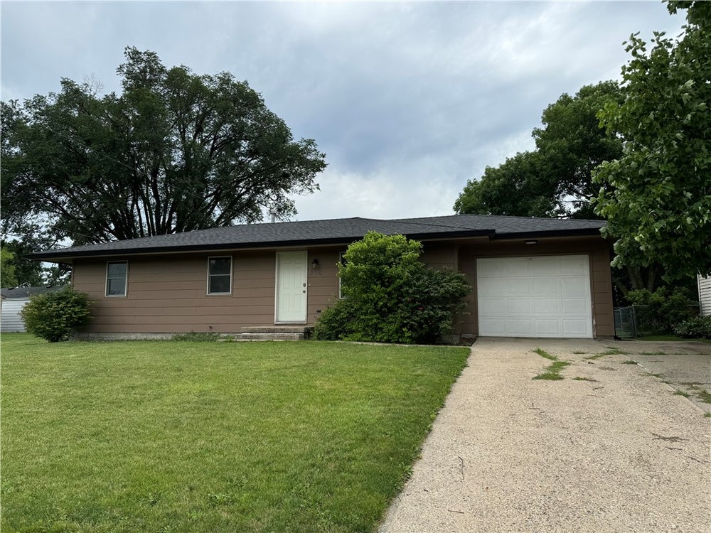 306 12th Avenue Sw, Altoona, IA 50009 MLS 698360 Coldwell Banker