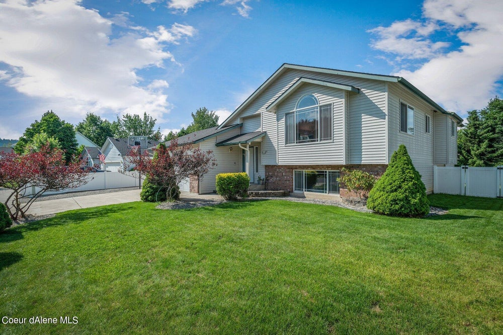 2012 E MOUNTAIN VISTA DR, Coeur D'Alene, ID 83815 MLS 24977 Coldwell Banker