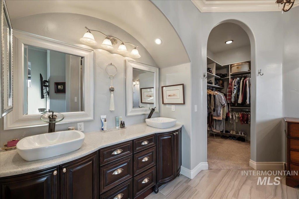 McMillan Cabinetmakers Luxurious Bathroom Cabinetry - McMillan