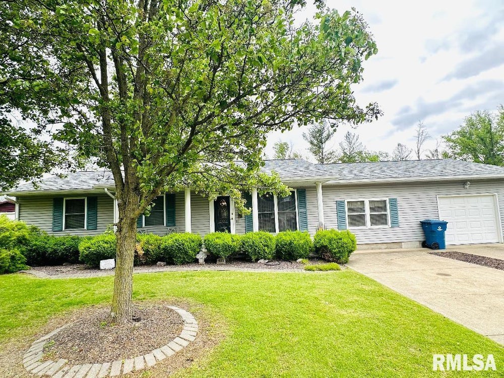 431 Easthaven Drive, Centralia, IL 62801 MLS EB453203 Coldwell Banker
