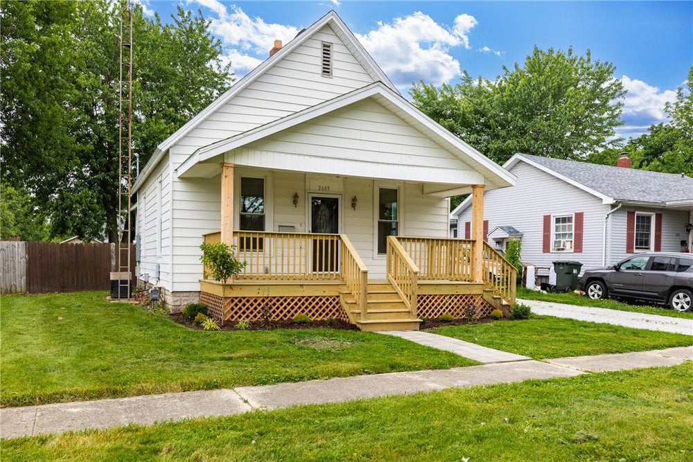 2609 Shelby Avenue, Mattoon, IL 61938 MLS 6241841 Coldwell Banker