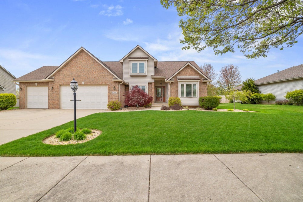 9210 Drake Drive, St. John, IN 46373 MLS 803240 Coldwell Banker