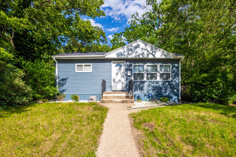 10271011 Utah Street 1027, Gary, IN 46403 MLS 804322 Coldwell Banker