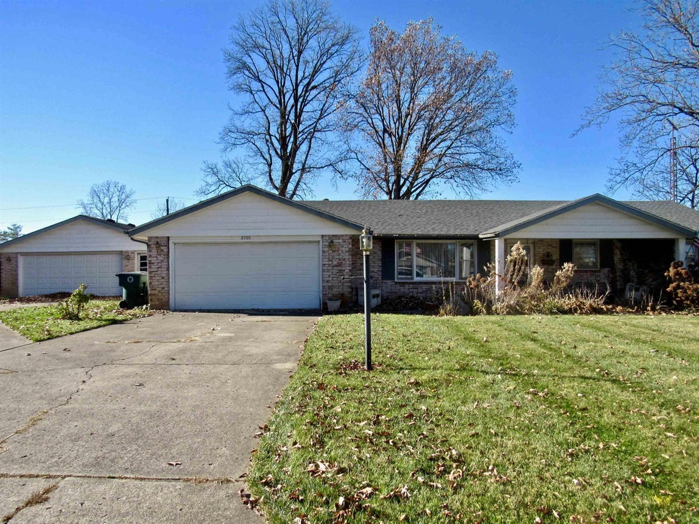 6705 N Brenda Lane, Muncie, IN 47304 MLS 202344152 Coldwell Banker