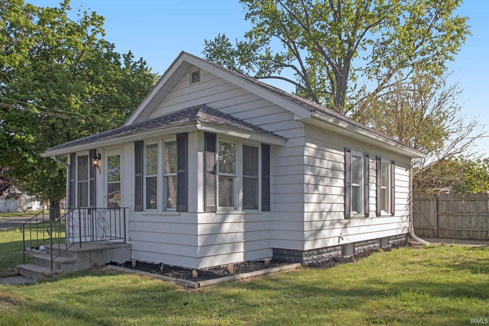 3004 Peoria Street, Elkhart, IN 46517 MLS 202414959 Coldwell Banker