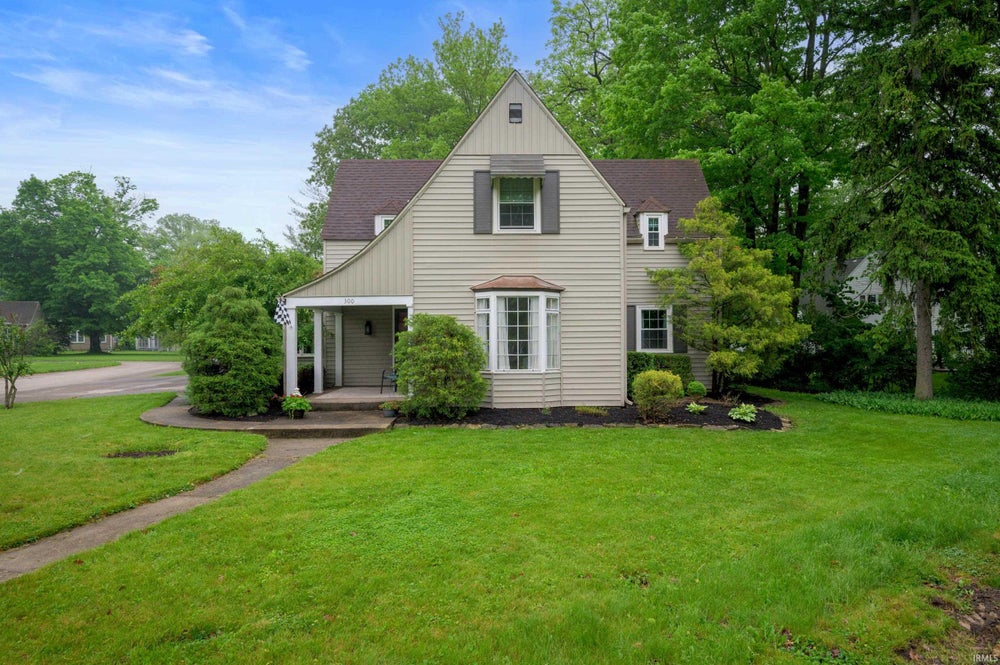 300 S Shady Lane, Muncie, IN 47304 MLS 202417464 Coldwell Banker