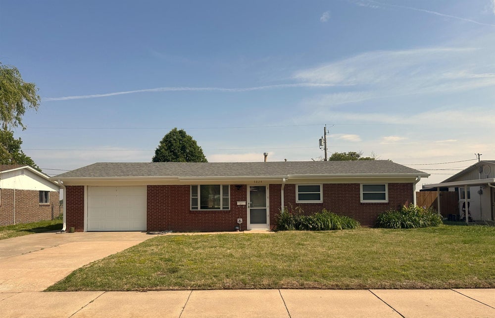 5824 Hemlock Drive, Great Bend, KS 67530 MLS 203376 Coldwell Banker