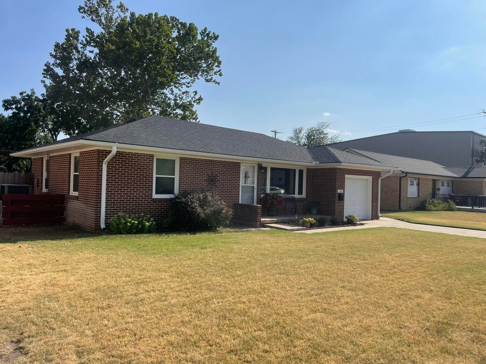 5309 Broadway Ave, Great Bend, KS 67530 MLS 203580 Coldwell Banker