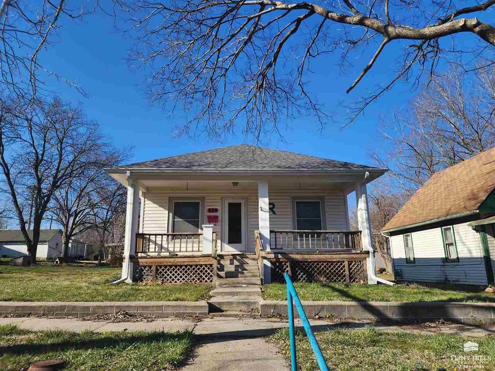 719 Frederick Street, Clay Center, KS 67432 MLS 20240840 Coldwell