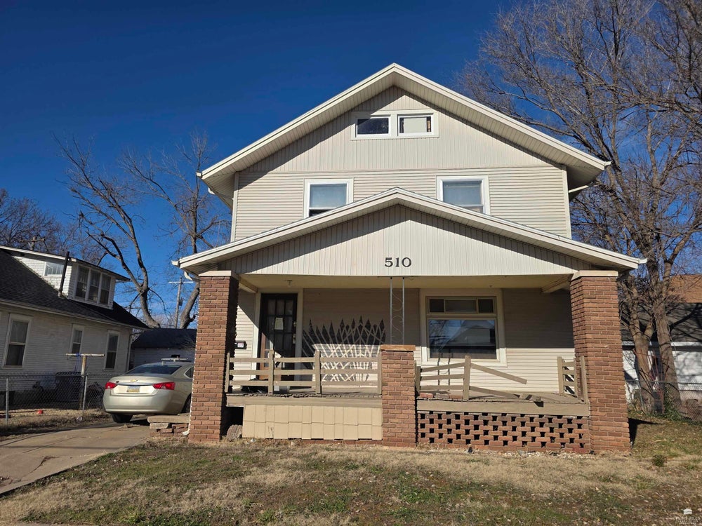 Coldwell Banker Salina Ksnull
