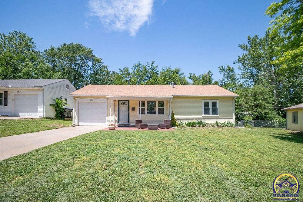 3557 SW Devon Ave, Topeka, KS 66611 MLS 234356 Coldwell Banker