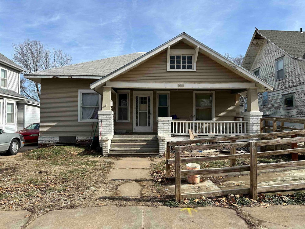 Coldwell Banker Salina Ks
