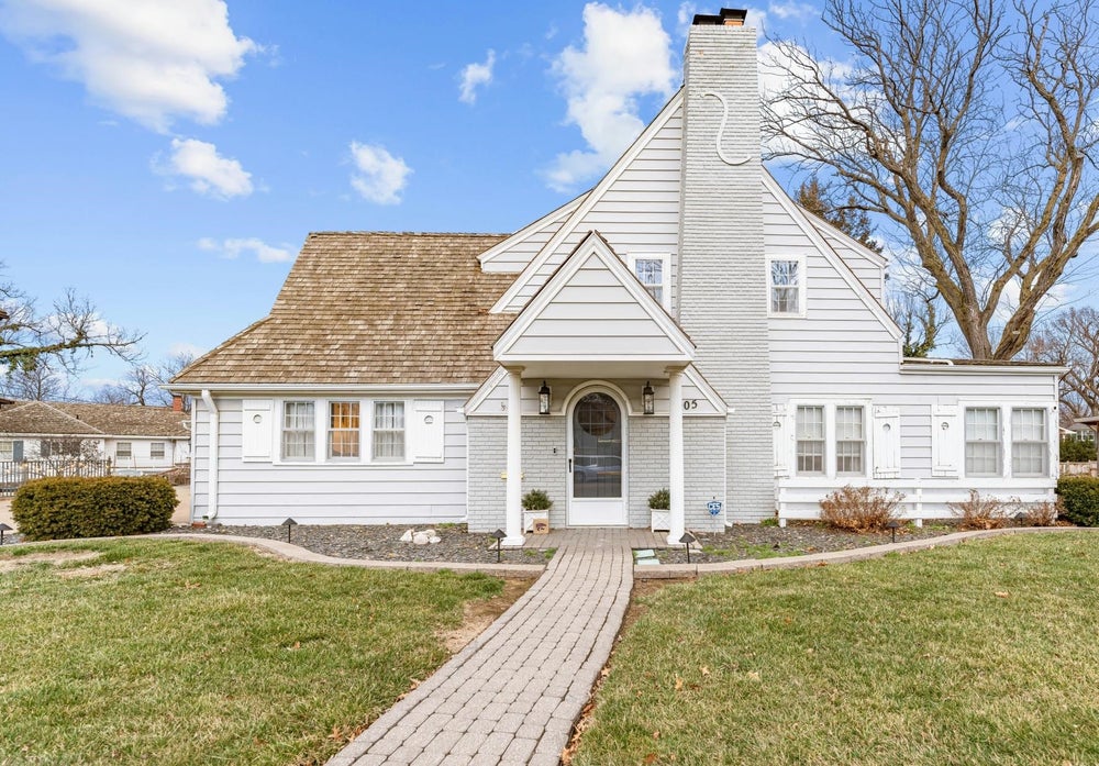 Coldwell Banker Salina Ksnull