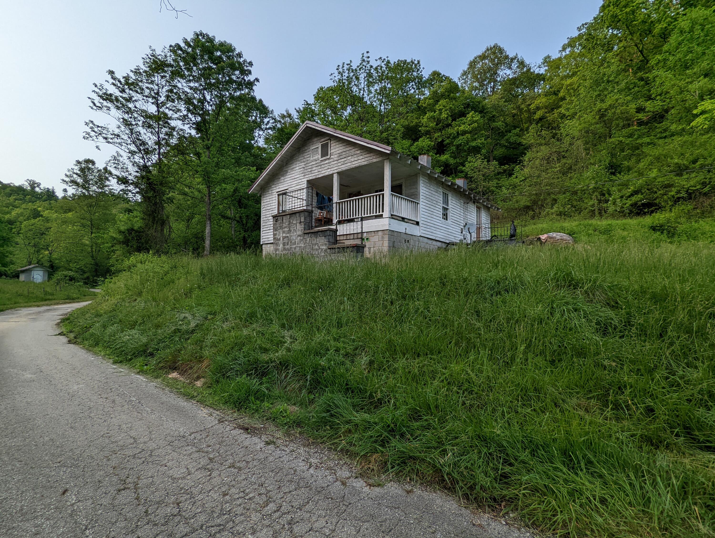 9999 Bell Fork Rd, Flat Lick KY 40935, MLS 23001463