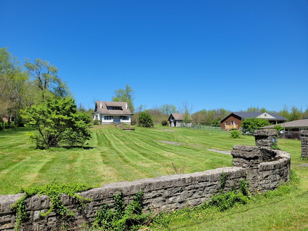 707 Old Shakertown Road, Danville, KY 40422 MLS 24007926 Coldwell