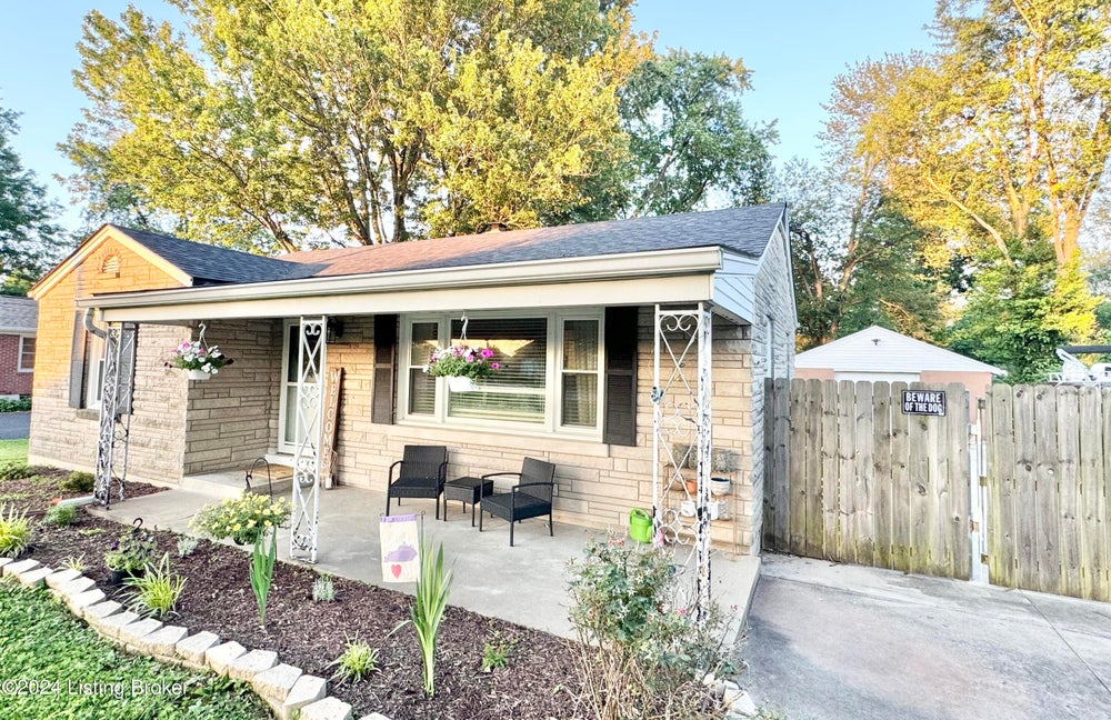 6603 S Watterson Trail, Louisville, KY 40291 MLS 1662286 Coldwell