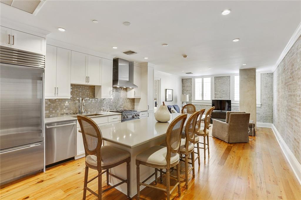 Listing view 2