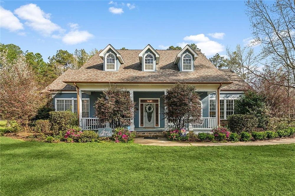 2 Summer Haven Court Madisonville LA 70447 MLS# 2490909 Coldwell