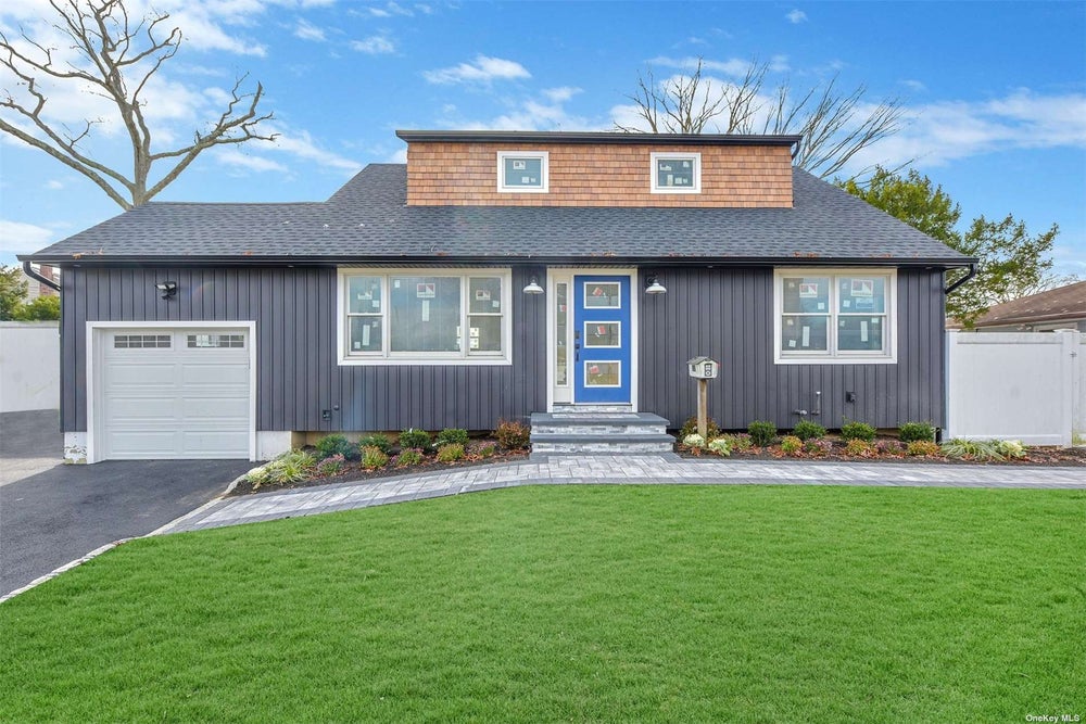 12 Buttonwood Path, Smithtown, NY 11787 MLS 3527754 Coldwell Banker