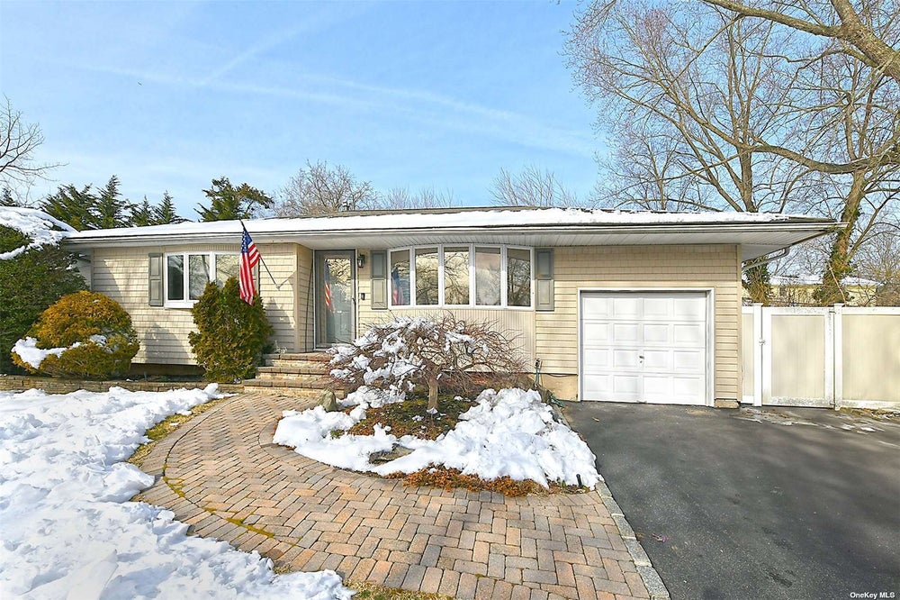 9 North Lane, Huntington, NY 11743 MLS 3531962 Coldwell Banker