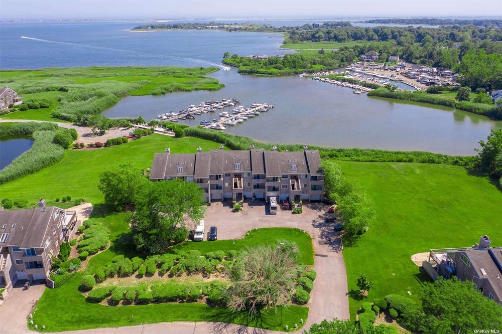 37 Pameeches Path 37, East Moriches, NY 11940 MLS 3547223
