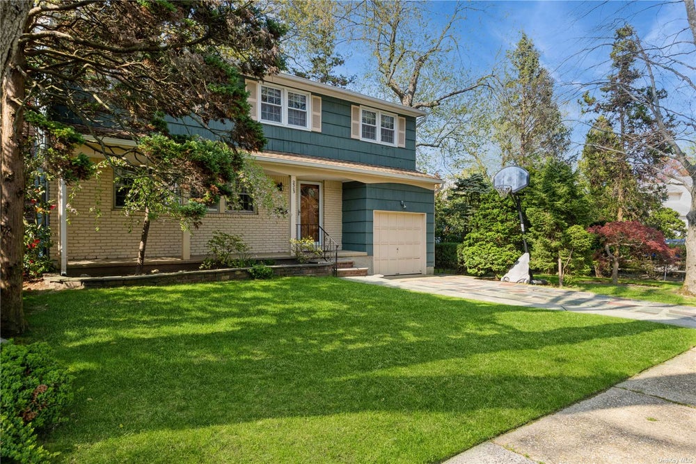 2303 Margaret Boulevard, Merrick, NY 11566 MLS 3548275 Coldwell Banker