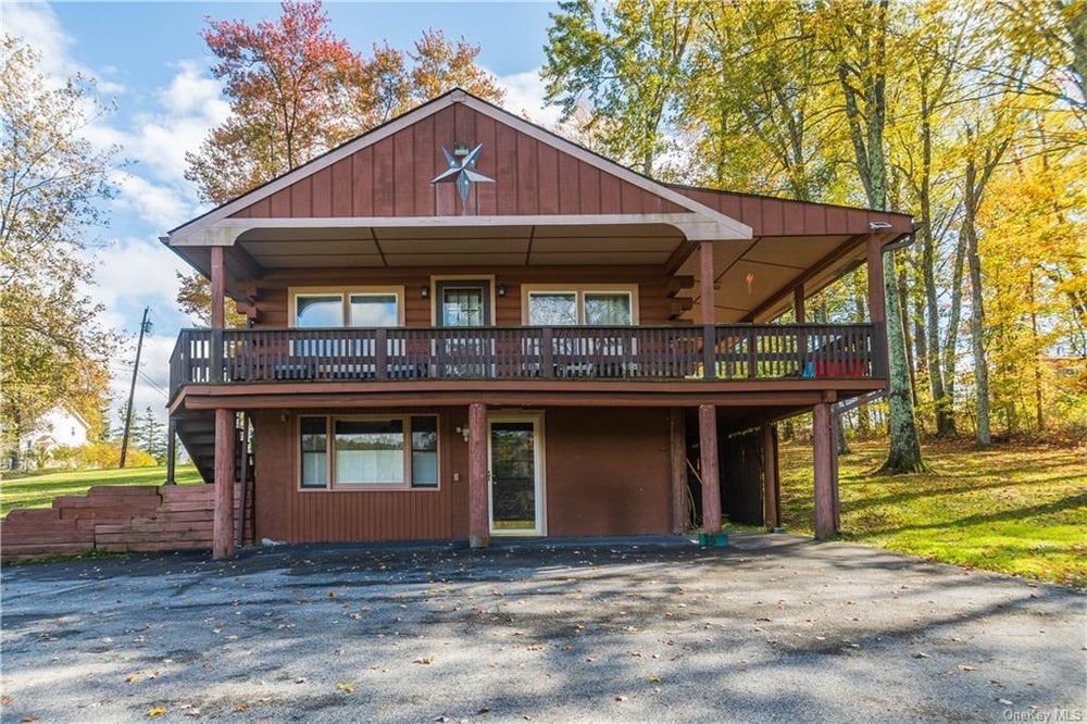 9 Low Road, Wallkill, NY 12589 - MLS# 888650 - Coldwell Banker