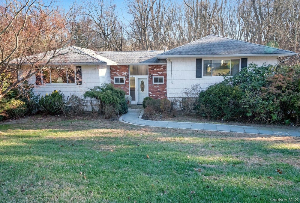40 Minkel Road, Ossining, NY 10562 - MLS# 944202 - Coldwell Banker