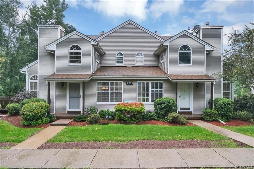 1100 Washington Green, New Windsor, NY 12553 MLS H6264347 Coldwell