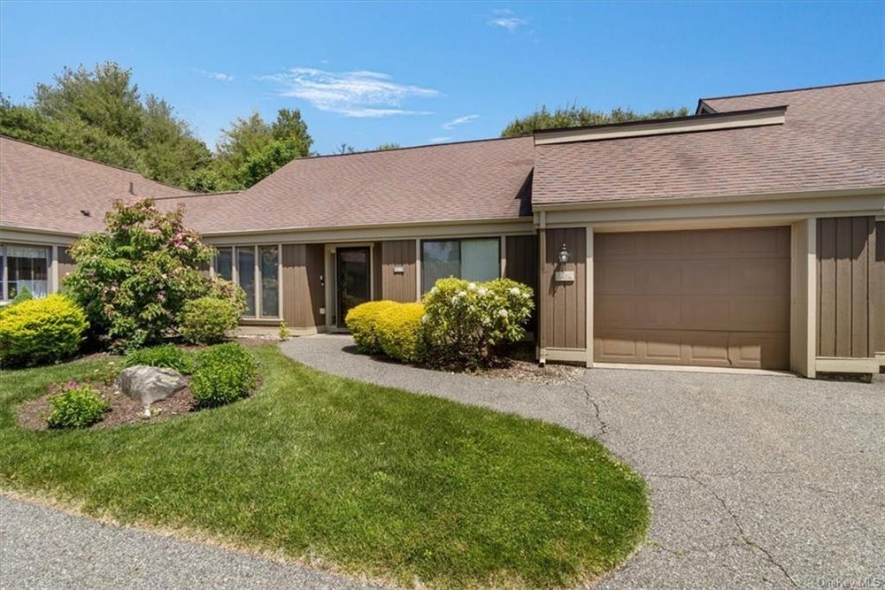 587 Heritage Hills B, Somers, NY 10589 MLS H6306159 Coldwell Banker