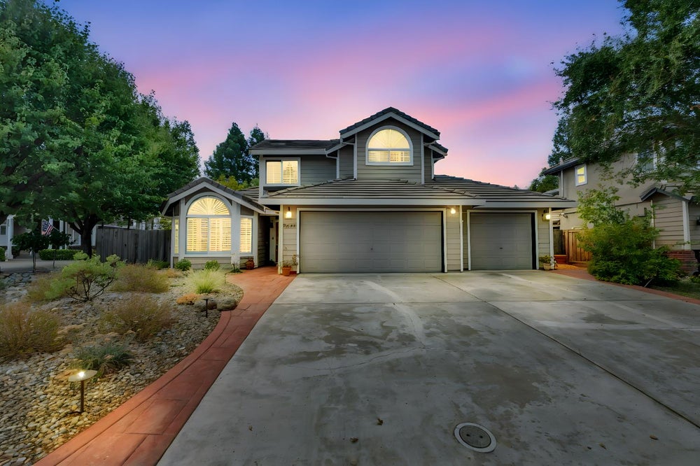 9244 Rancho Drive, Elk Grove, CA 95624 - MLS# 225116085 - Coldwell Banker