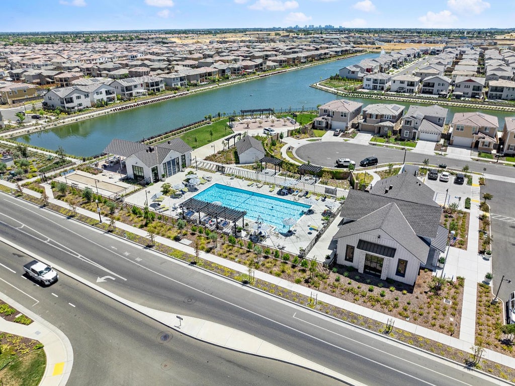 5672 Sailrock, Sacramento, CA 95835 MLS# 225123454 Coldwell Banker