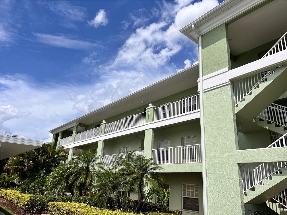 2020 Willow Hammock Circle 205, Punta Gorda, FL 33983 MLS C7493123